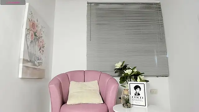 Snapshot of HannaMin chatting on 1, 3, 2026 HannaMin online show from 1, 3, 2026