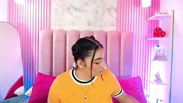 ArianaRougee online show from 29, 5, 2026