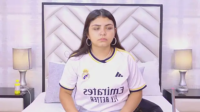 EmmaLeens online show from 15, 4, 2026