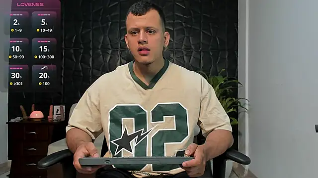 Alex towerss online show from 17, 3, 2026