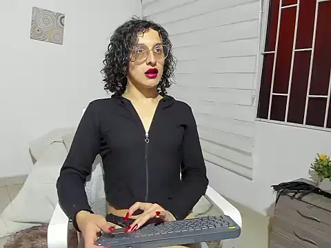 Maverick angel online show from 27, 5, 2026