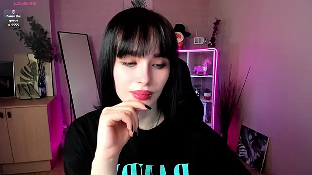 demetra   online show from 3, 4, 2026