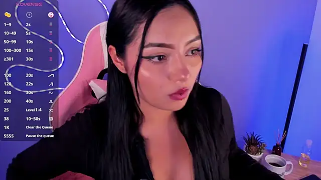 NinaAngel6 online show from 26, 5, 2026