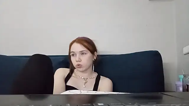 DizzyRina online show from 10, 3, 2026