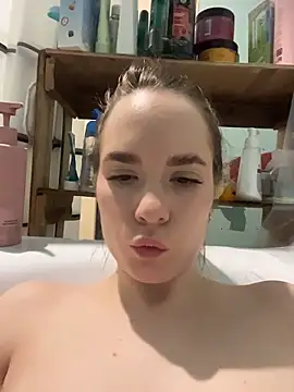 DivaAurum online show from 18, 3, 2026