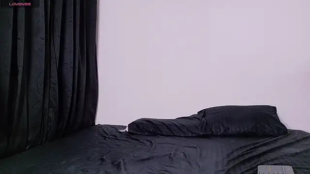 AliceConnors online show from 10, 4, 2026