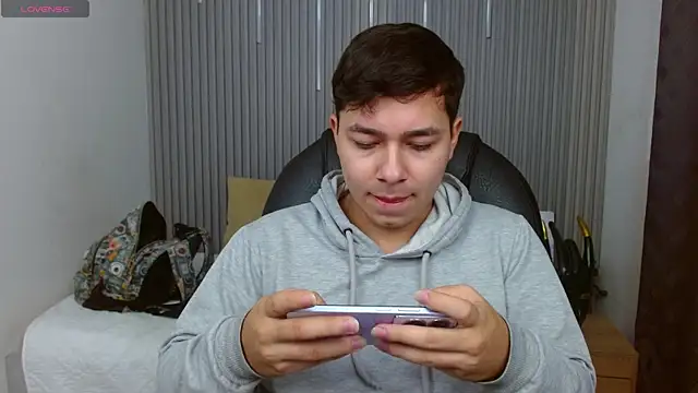 Snapshot of Julian_Smith21 chatting on 8, 7, 2026 Julian Smith21 online show from 8, 7, 2026
