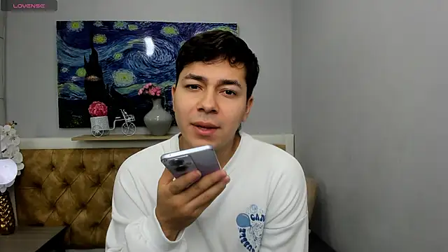 Snapshot of Julian_Smith21 chatting on 19, 7, 2026 Julian Smith21 online show from 19, 7, 2026