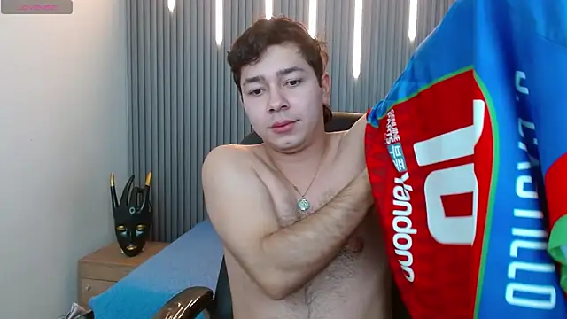 Julian Smith21 online show from 22, 3, 2026