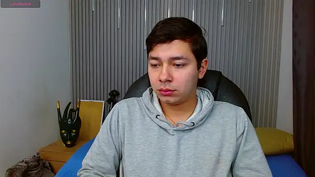 Julian Smith21 online show from 19, 4, 2026