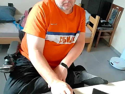 Snapshot of pozitiva000 chatting on 18, 7, 2026 pozitiva000 online show from 18, 7, 2026
