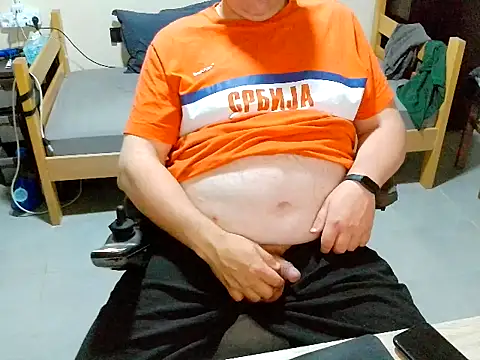 Snapshot of pozitiva000 chatting on 17, 6, 2026 pozitiva000 online show from 17, 6, 2026