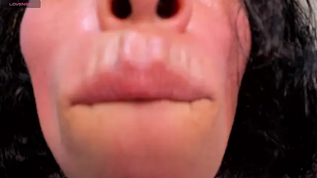 Snapshot of Becca_Milf chatting on 30, 6, 2026 Becca Milf online show from 30, 6, 2026