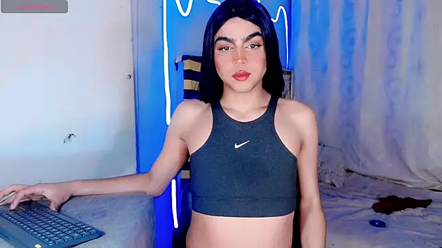 xyaraluv  online show from 13, 4, 2026