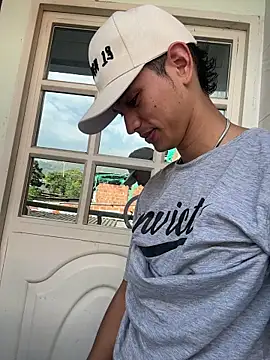 Snapshot of HarryGaze chatting on 28, 2, 2026 HarryGaze online show from 28, 2, 2026