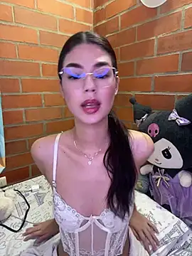 Snapshot of Nixieblaze chatting on 17, 7, 2026 Nixieblaze online show from 17, 7, 2026