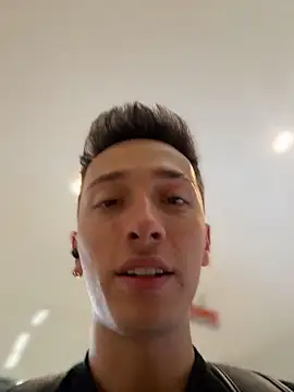 Thiago Jones1 online show from 12, 3, 2026