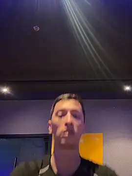 Thiago Jones1 online show from 14, 4, 2026