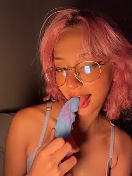   lya  online show from 6, 3, 2026