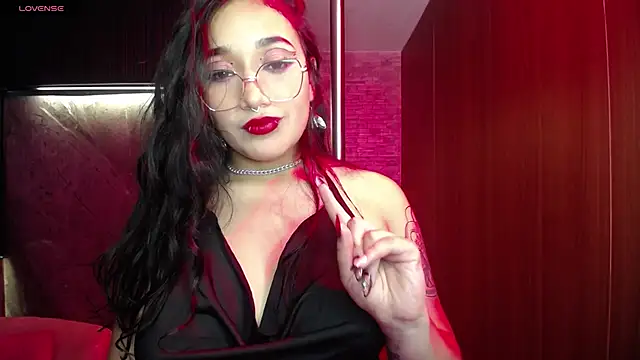 Aura cute  online show from 22, 3, 2026