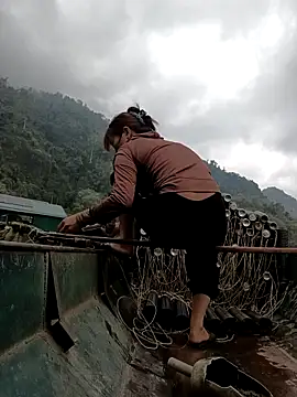 hd love69 online show from 25, 3, 2026