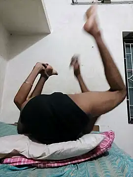 NikhilN247913 online show from 20, 3, 2026