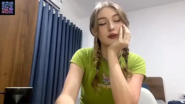 HotCheeseCake online show from 23, 2, 2026