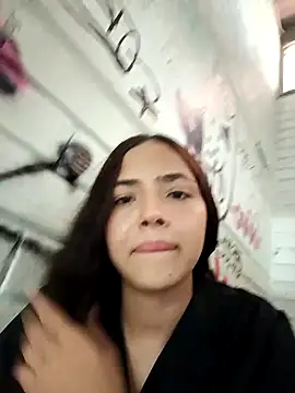 Sexy cloe outdoors online show from 26, 2, 2026