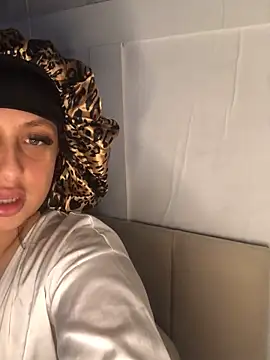 mayawesttt online show from 7, 3, 2026