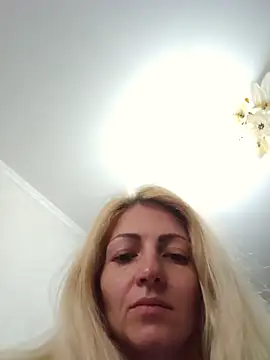 Kisy Dreis online show from 18, 5, 2026