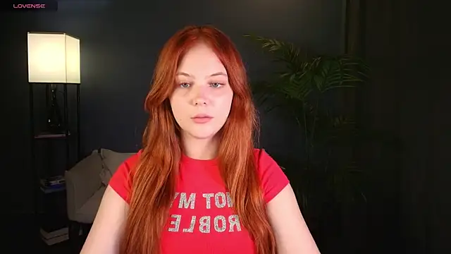 Elle Funning online show from 29, 7, 2026