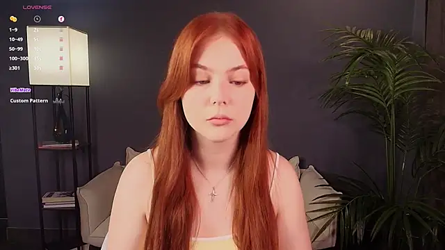 Elle Funning online show from 11, 5, 2026