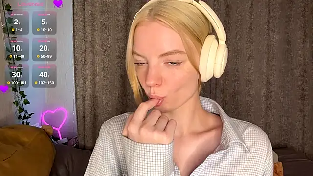 Snapshot of Marry_Sornatiko chatting on 24, 6, 2026 Marry Sornatiko online show from 24, 6, 2026