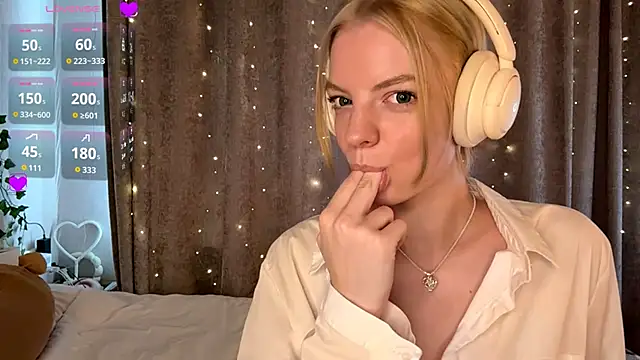 Snapshot of Marry_Sornatiko chatting on 14, 6, 2026 Marry Sornatiko online show from 14, 6, 2026