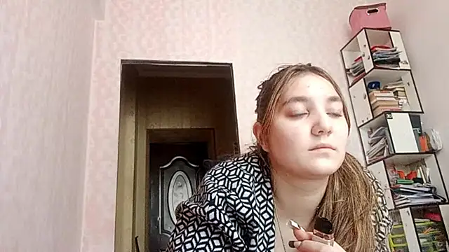 JanineThielman online show from 8, 4, 2026