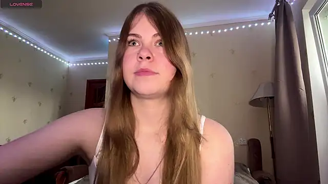 Amy Maev online show from 15, 4, 2026