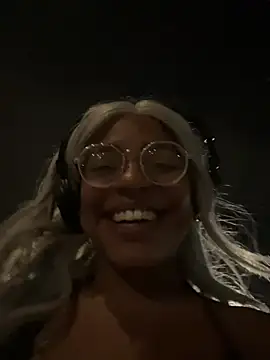 princessandthefootjob online show from 30, 4, 2026