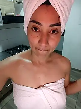 Snapshot of ANGELY_WET_JEET chatting on 2, 3, 2026 ANGELY WET JEET online show from 2, 3, 2026