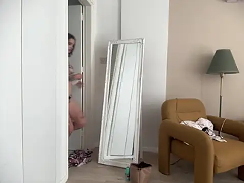 zoefox-vip online show from 27, 5, 2026