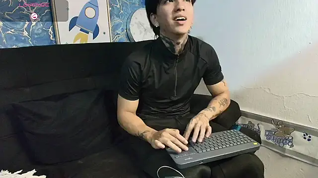 Tessarion Black online show from 27, 5, 2026