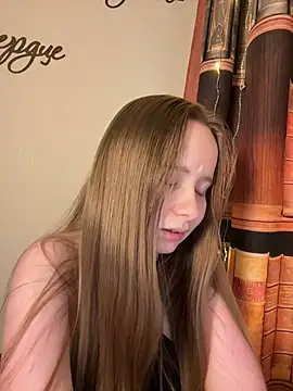 cutefoxieee online show from 17, 7, 2026