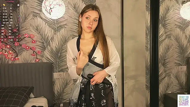 HinaVibe online show from 20, 5, 2026