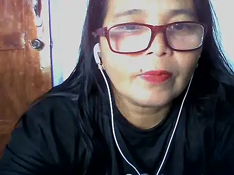 Flowerblossom123 online show from 16, 4, 2026