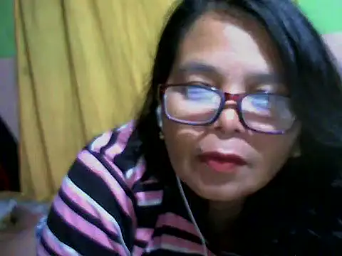 Flowerblossom123 online show from 11, 5, 2026