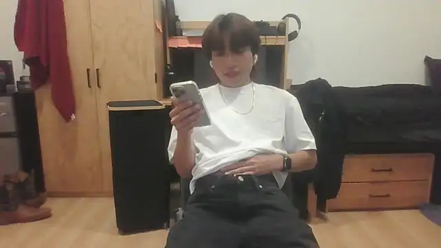 Snapshot of Ethangh001 chatting on 24, 2, 2026 Ethangh001 online show from 24, 2, 2026