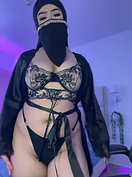 Yasmin cute online show from 12, 7, 2026