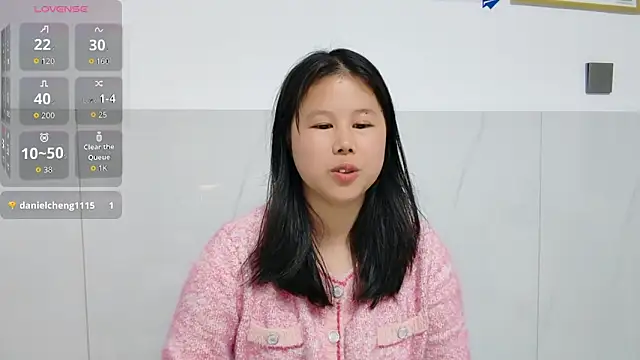 Snapshot of Hannah-33 chatting on 25, 2, 2026 Hannah-33 online show from 25, 2, 2026