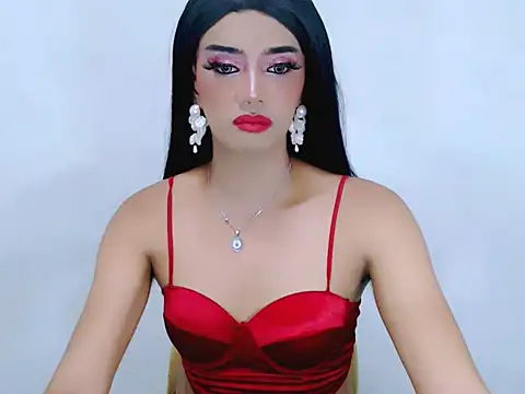 Queeny Cassandra online show from 3, 5, 2026