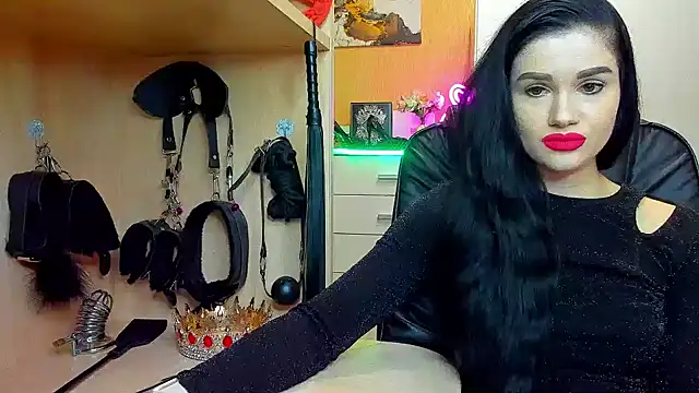 KristiTopxx online show from 10, 4, 2026