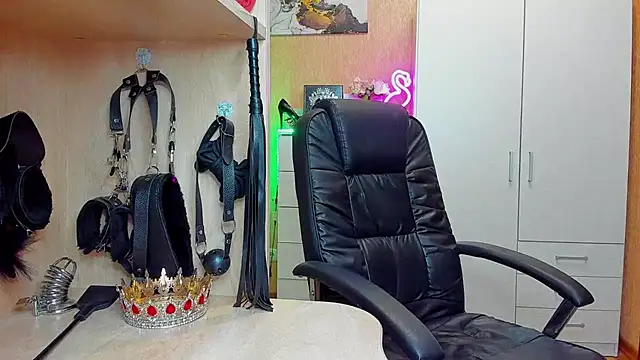 KristiTopxx online show from 25, 11, 2025